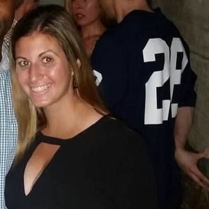 Meet your Posher, Arielle